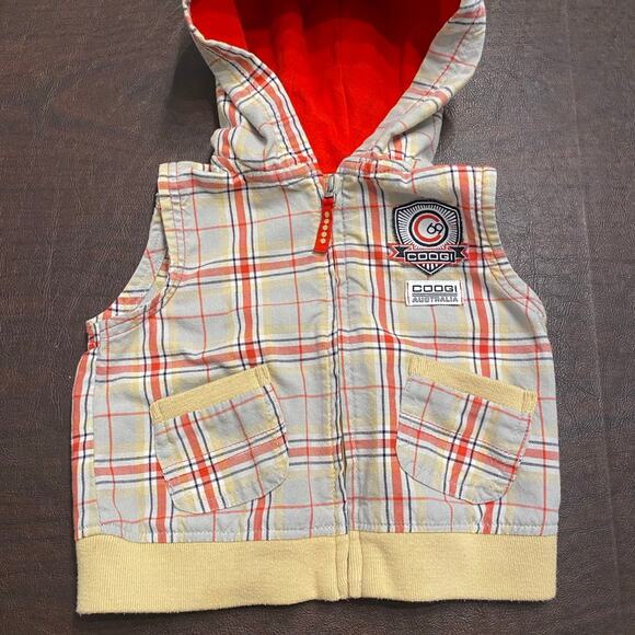 Coogi Baby Plaid Zip Up Vest with Pockets and Hood Red Yellow Grey 3-6 months - Picture 1 of 6
